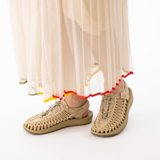Women's UNEEK Sneaker  |  Safari/Safari - Image 8