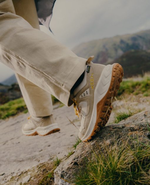 Women's Hightrail Waterproof Hiking Shoe  |  Birch/Daffodil - Image 9